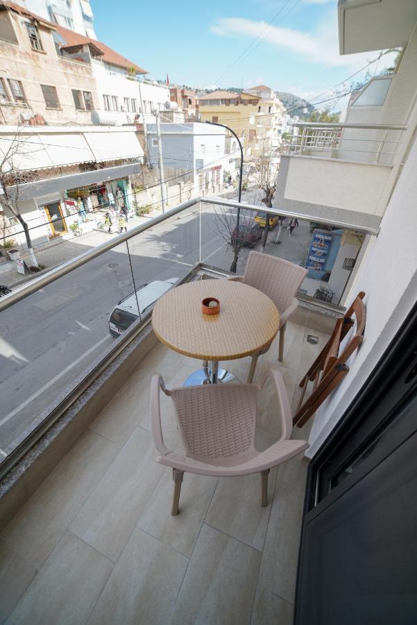City Glow Apartments Sarande Exterior photo